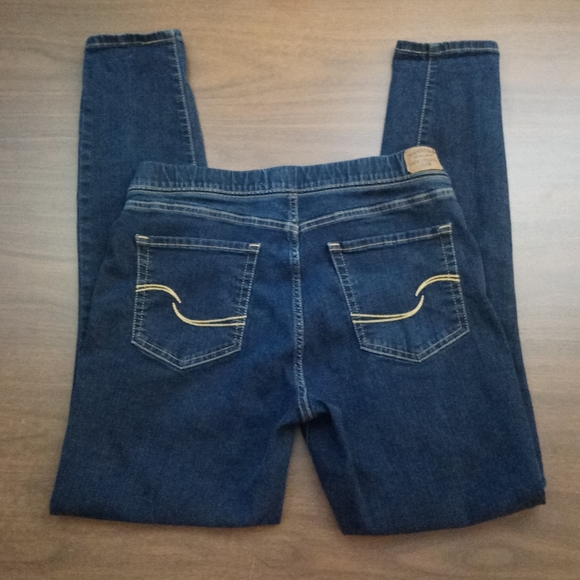 Signature Levi Strauss Totally Shaping Pull On Skinny Jean Jeggings - Picture 7 of 10